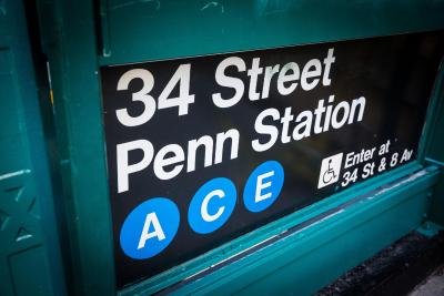 اون هتل نو یرک-تیمز اسکوار اسود