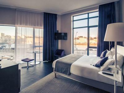 هتل مرکور چربورگ سنتر پرت