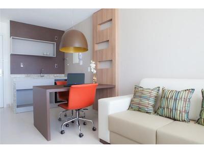 هتل اینترسیتی لد گواز کلاراز