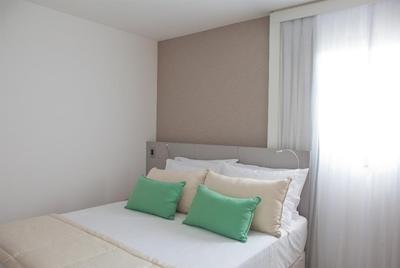 هتل اینترسیتی لد گواز کلاراز