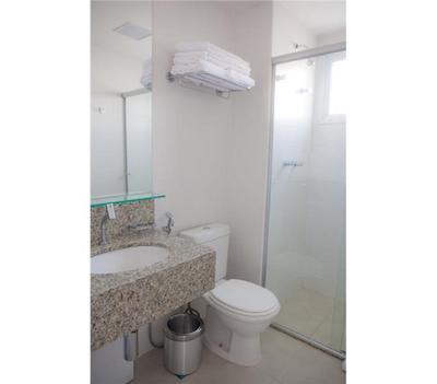 هتل اینترسیتی لد گواز کلاراز