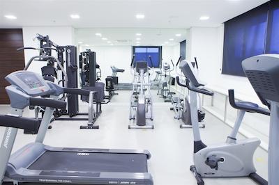 هتل اینترسیتی لد گواز کلاراز