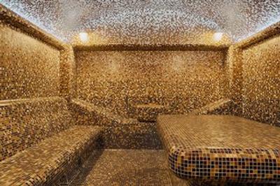 کرون پلازا وفا-کنگرز هتل