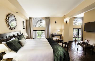 کاتاری ات پلازا د ارماز