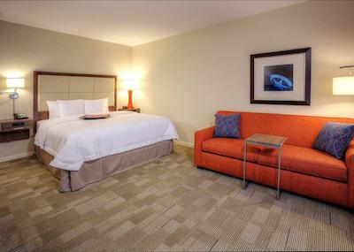 هامپتون این اند سویتز دالاز/پلانو-ایست