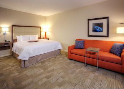 هامپتون این اند سویتز دالاز/پلانو-ایست