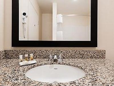 دز این سیوکس لوکوت