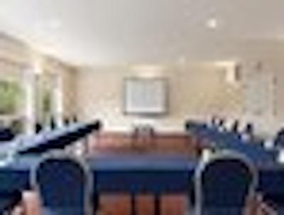 دز این سیوکس لوکوت