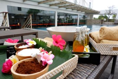 هاریز هتل اند کنونشنز دنپاسار-بالی