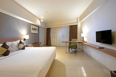 دیسوری اند کنونشن انکل هتل