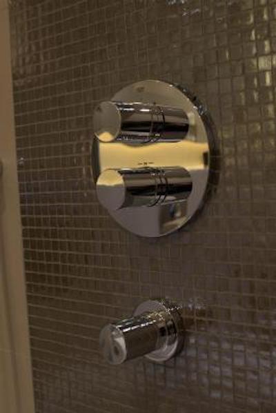 است گئورجز هتل ومبلی