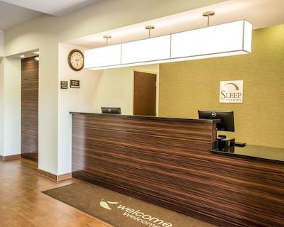 اسلیپ این اند سویتز پاج