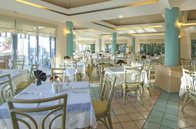 د گرند بلو اسکای اینترنیشنال