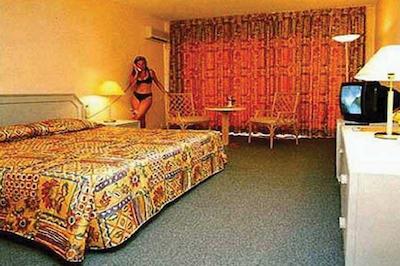 د گرند بلو اسکای اینترنیشنال