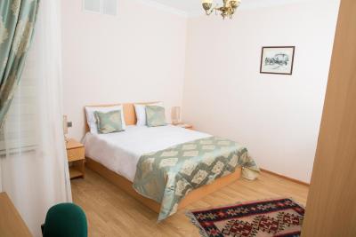 سیتی والز هتل