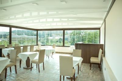 سیتی والز هتل