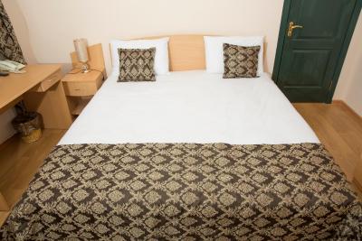 سیتی والز هتل