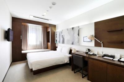 هتل اونتری جننو