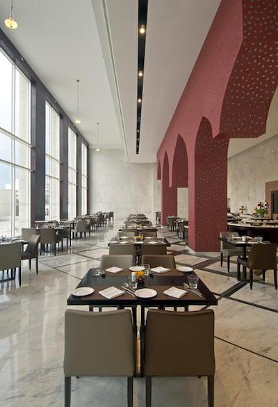 پریم پلازا آگرا