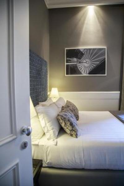 د ایندپندنت سویتز