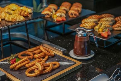 اورستارز دانوب بوداپست