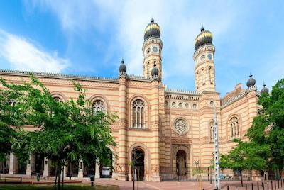 اورستارز دانوب بوداپست