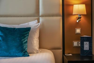 اورستارز دانوب بوداپست