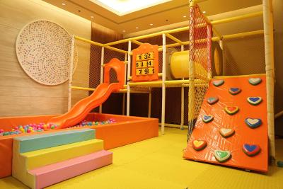 یانچی هتل منیجد بای کمپینسکی