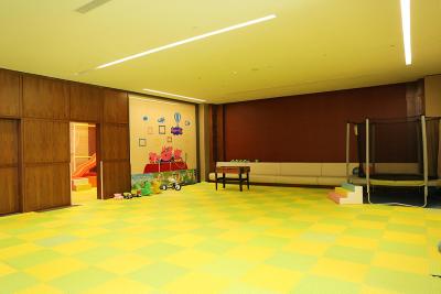 یانچی هتل منیجد بای کمپینسکی