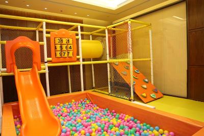 یانچی هتل منیجد بای کمپینسکی