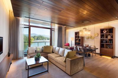 یانچی هتل منیجد بای کمپینسکی