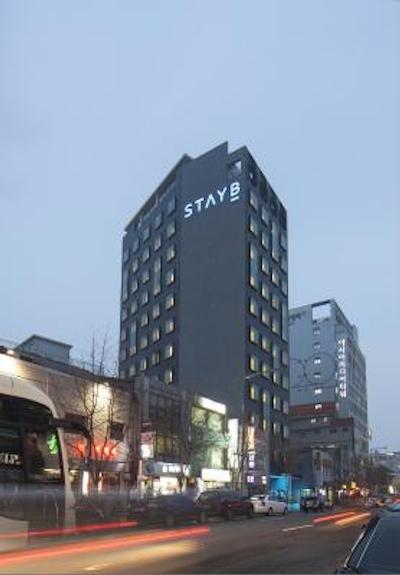 است ب هتل میئونگدنگ