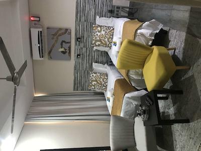 اکلوکس بوتیک هتل اند اسپا