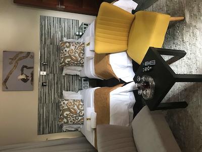 اکلوکس بوتیک هتل اند اسپا