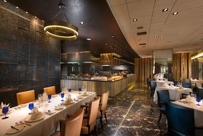 هیلتون زهوشان