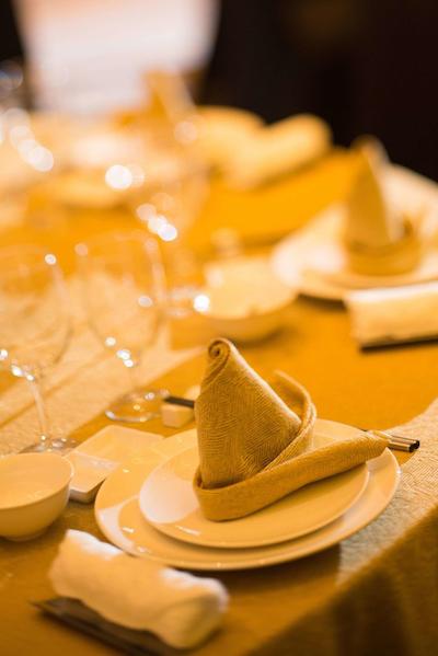 هیلتون زهوشان