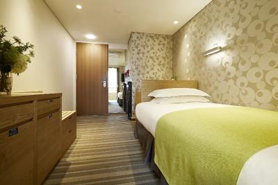 نین تری هتل میئونگدنگ