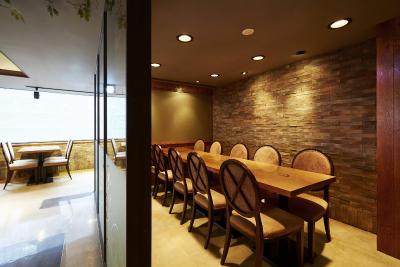 نین تری هتل میئونگدنگ