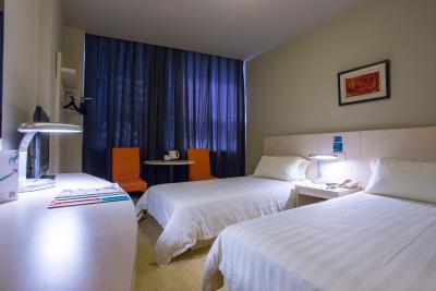 جینجیانگ این بیجینگ ییژوانگ اکونومیک اند تکنولوجیکال دولپمنت زون هتل