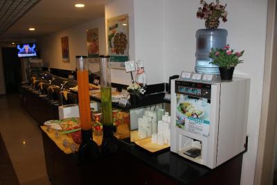 جینجیانگ این بیجینگ ییژوانگ اکونومیک اند تکنولوجیکال دولپمنت زون هتل