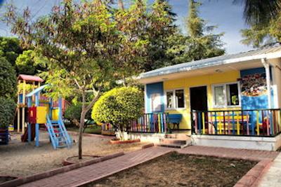 عمر هالیدی ریزورت کوش آداسی