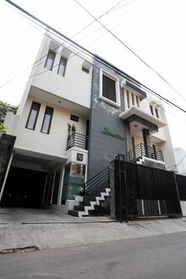 لگرین سویت ستیابودی