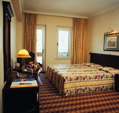 جولیان مارماریز