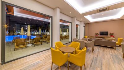 جولیان مارماریز