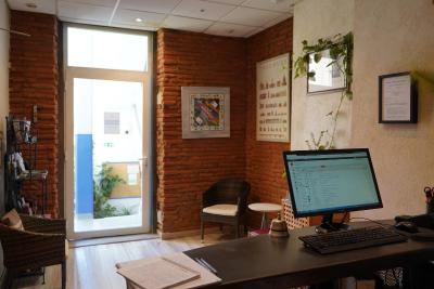 هتل کرویکس بارانن