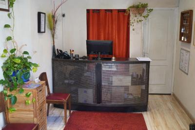 هتل کرویکس بارانن