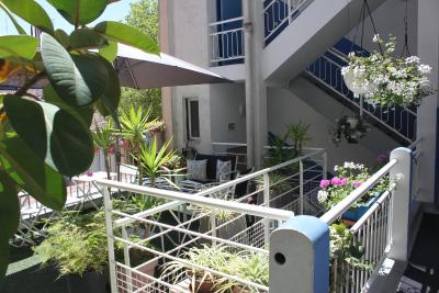 هتل کرویکس بارانن