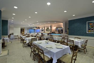 ویلا مون فلور اپارت اند سویتز