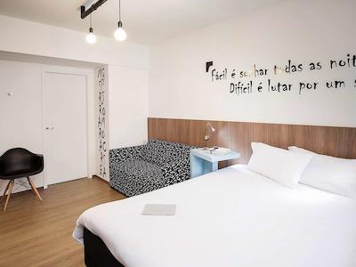 ایبیز استیلز بلو هریزنت میناسنترو هتل