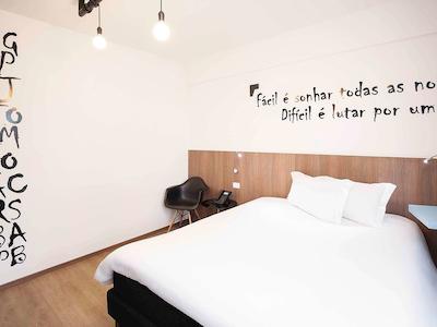 ایبیز استیلز بلو هریزنت میناسنترو هتل